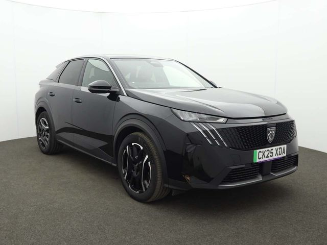 Peugeot E-3008