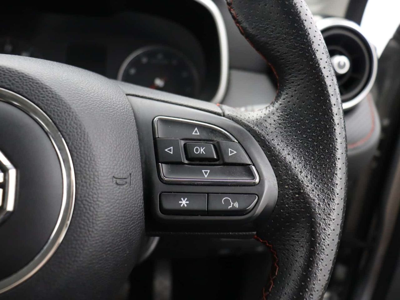 MG MG ZS
