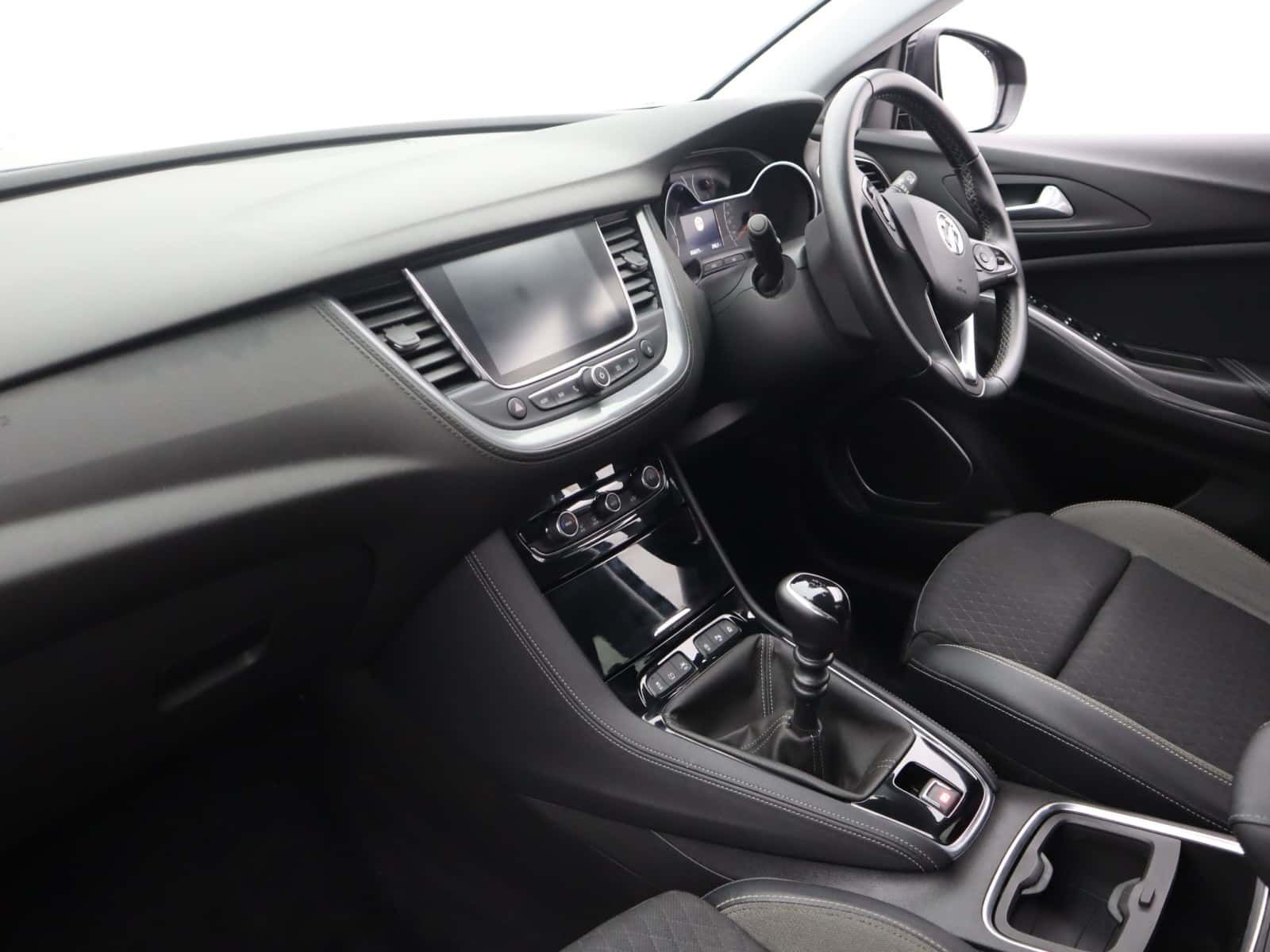 Vauxhall Grandland X