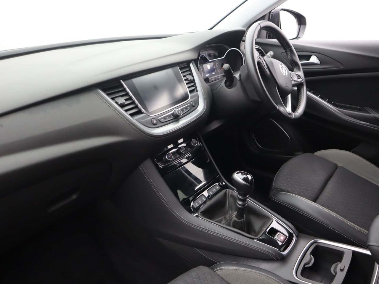 Vauxhall Grandland X 