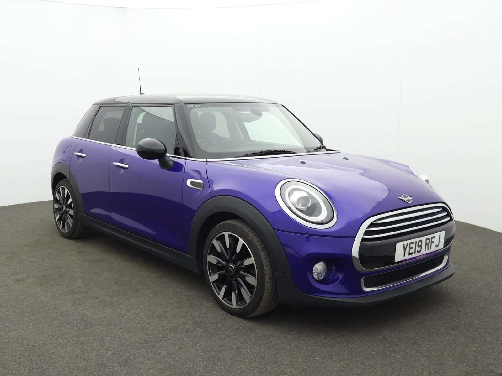 MINI Hatch dealer public-web source image