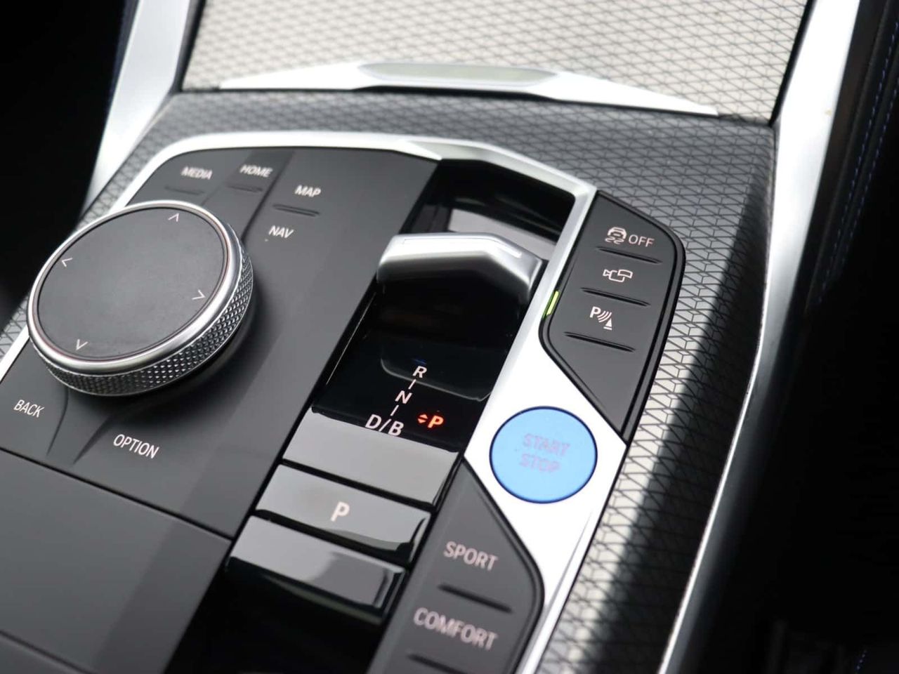 BMW i4 