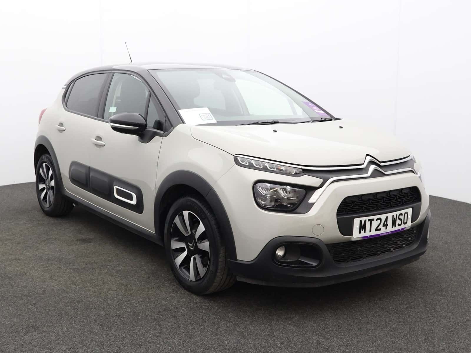 Citroen C3 listing photo
