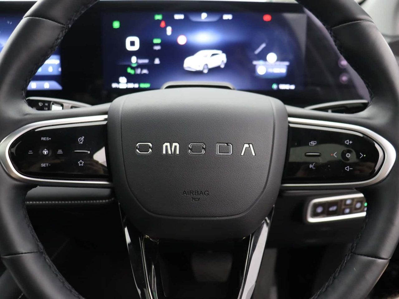 OMODA E5