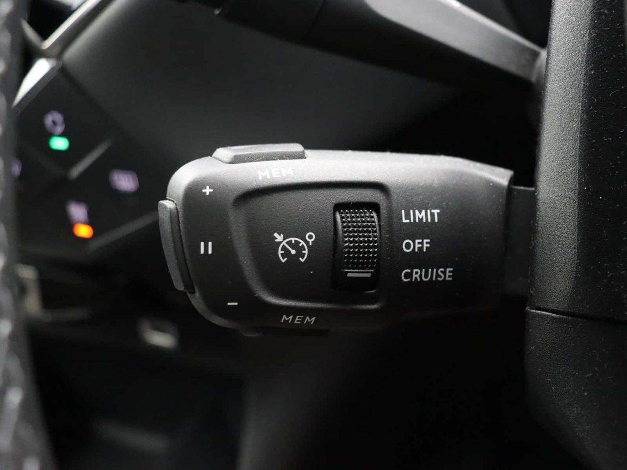 DS AUTOMOBILES DS 3 CROSSBACK 