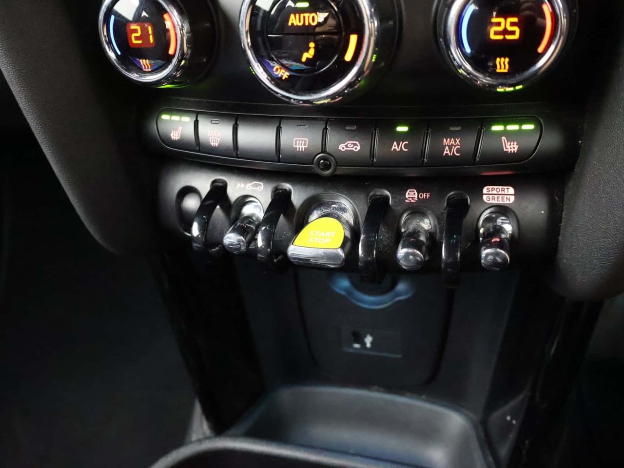 MINI Electric Hatch