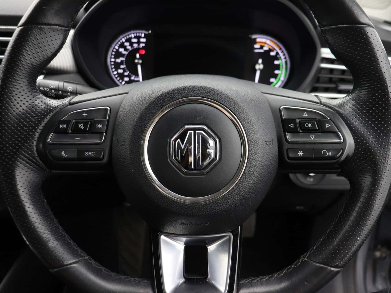 MG MG5