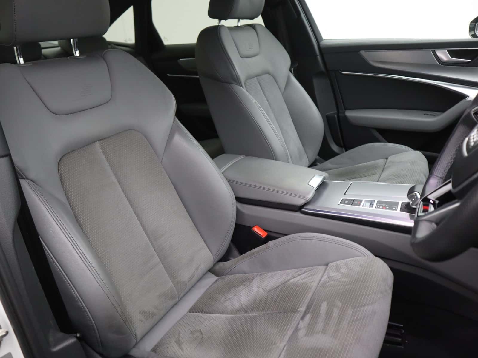 Audi A6 Saloon