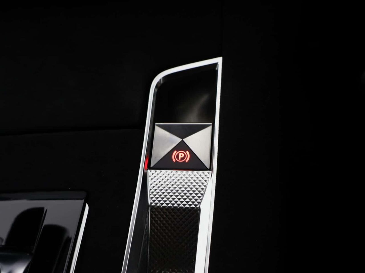 DS AUTOMOBILES DS 7
