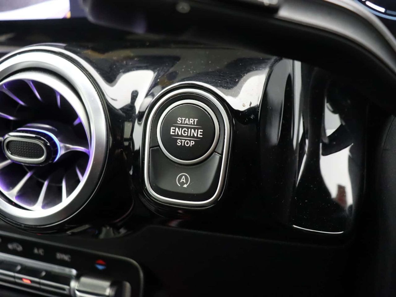 Mercedes-Benz B Class