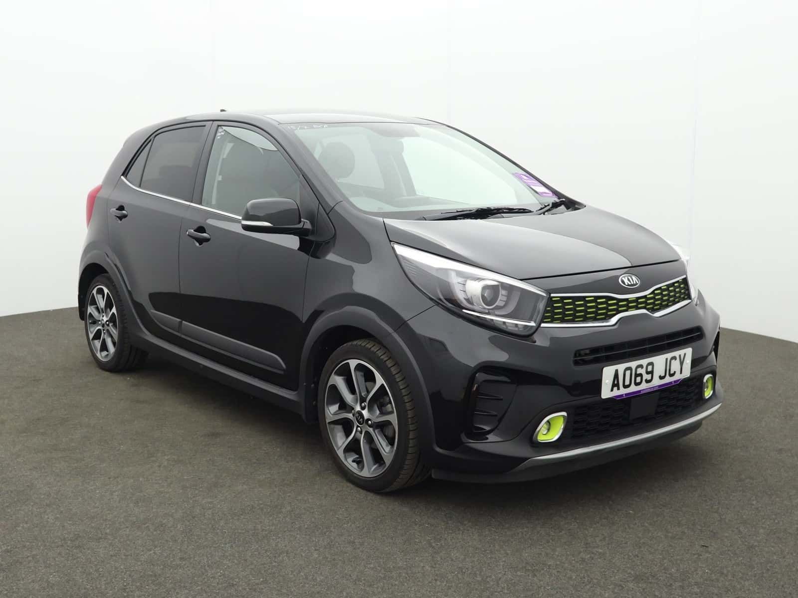 Kia Picanto listing photo