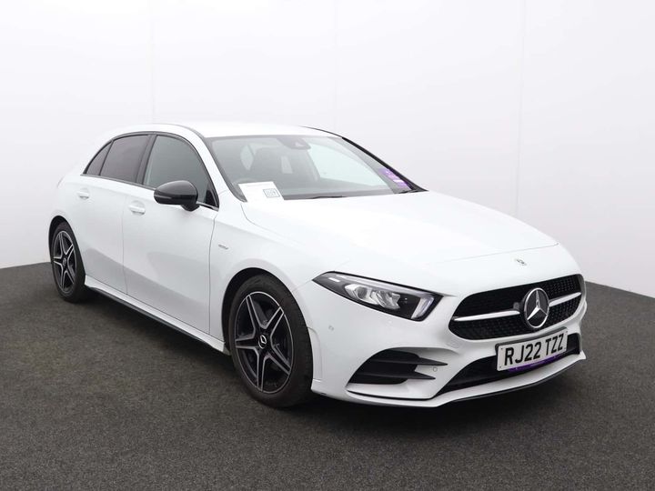 2022 MERCEDES A CLASS MERCEDES BENZ A A200 1.3 AMG LINE EXECUTIVE EDITION 5DR AUTO AUTOMATIC... photo