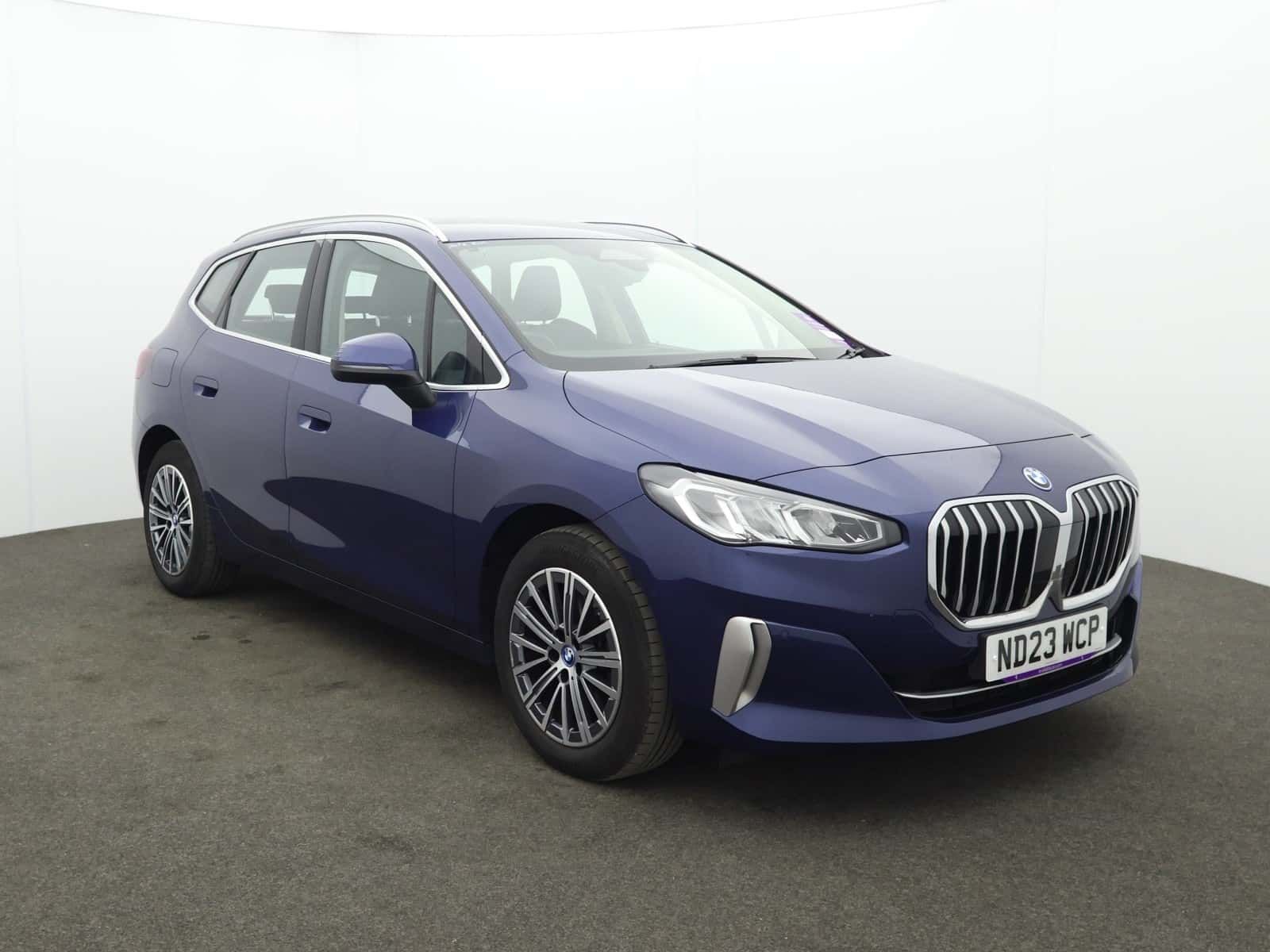 BMW 2 Series Active Tourer listing photo