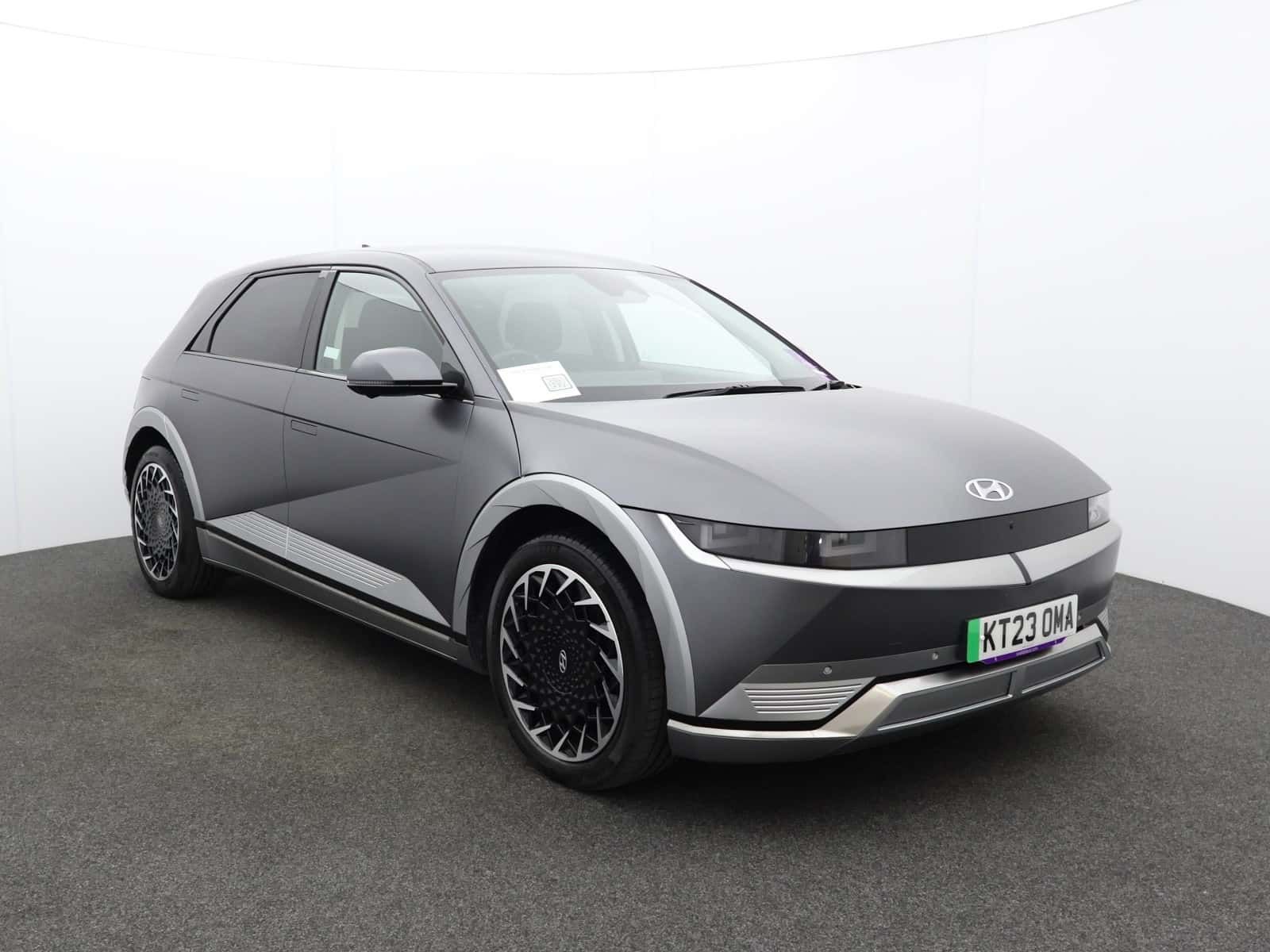 Hyundai Ioniq 5 listing photo