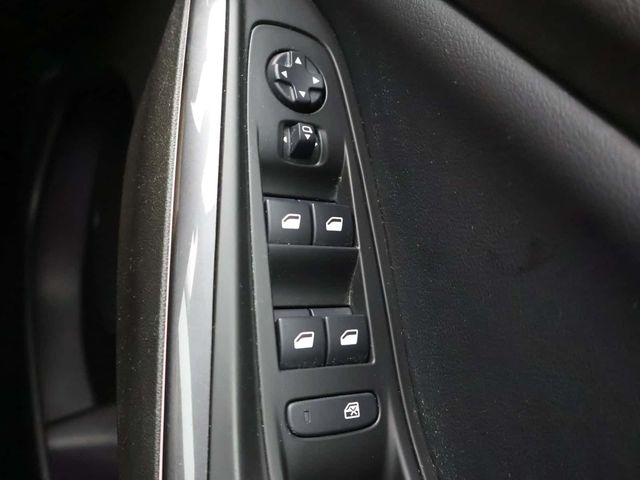 Vauxhall Grandland X