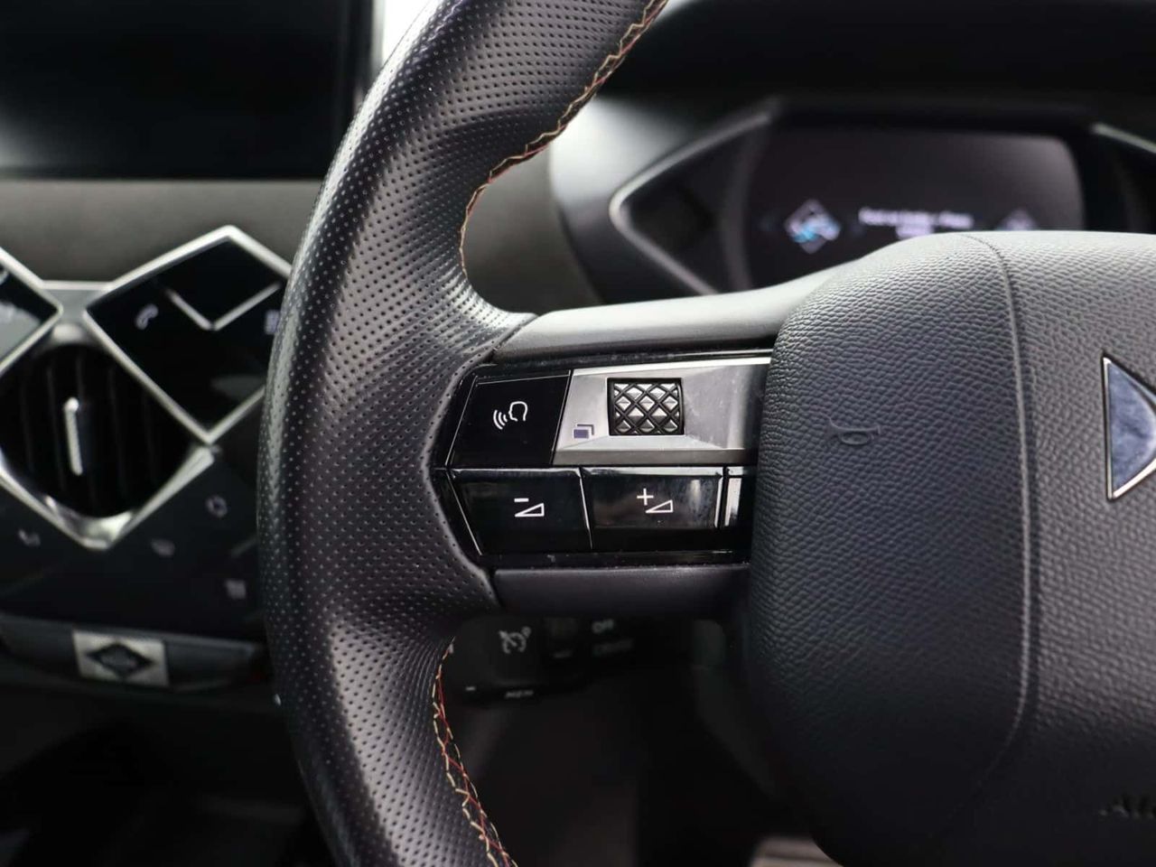 DS AUTOMOBILES DS 3 CROSSBACK