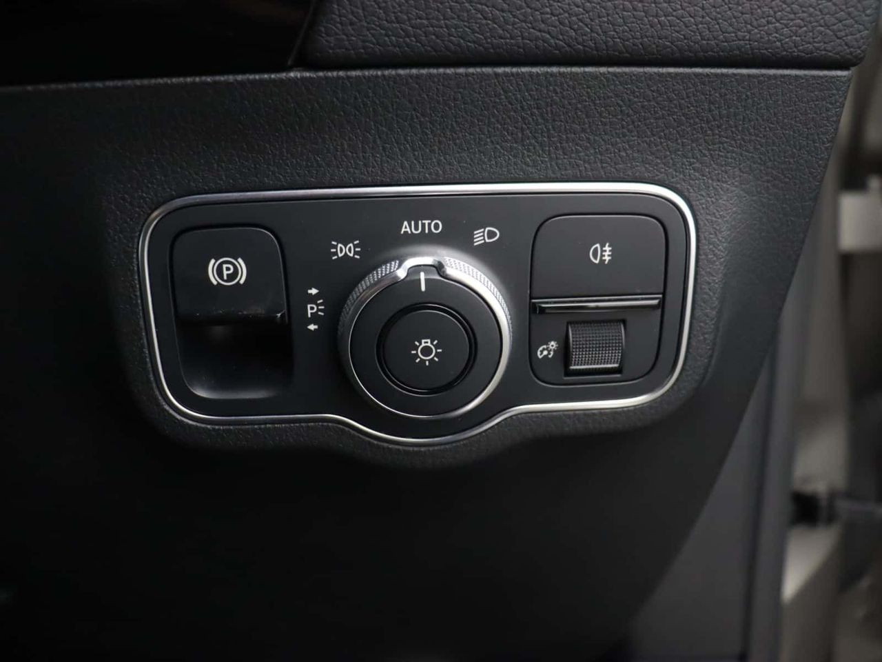 Mercedes-Benz B Class