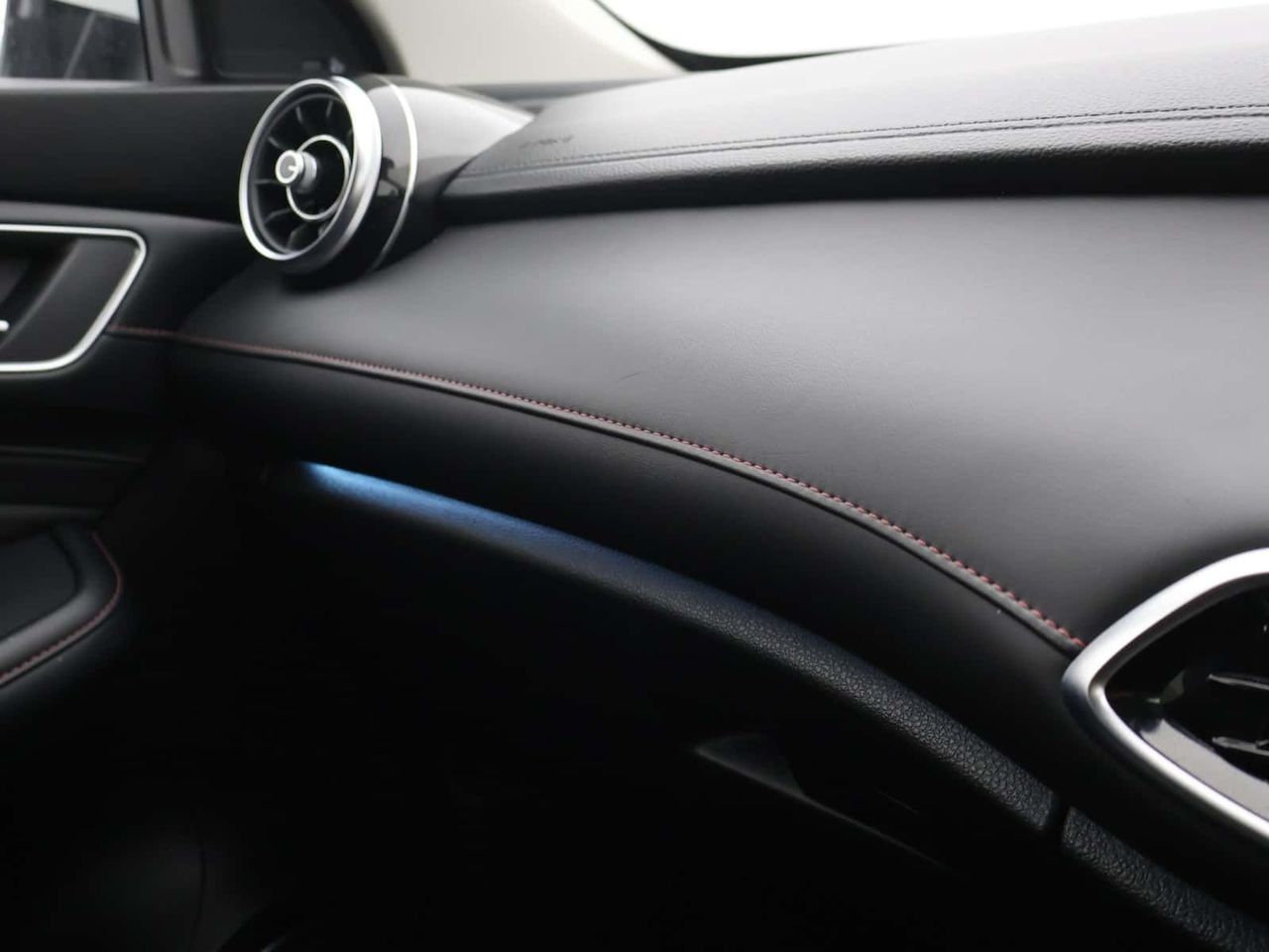 MG MG HS