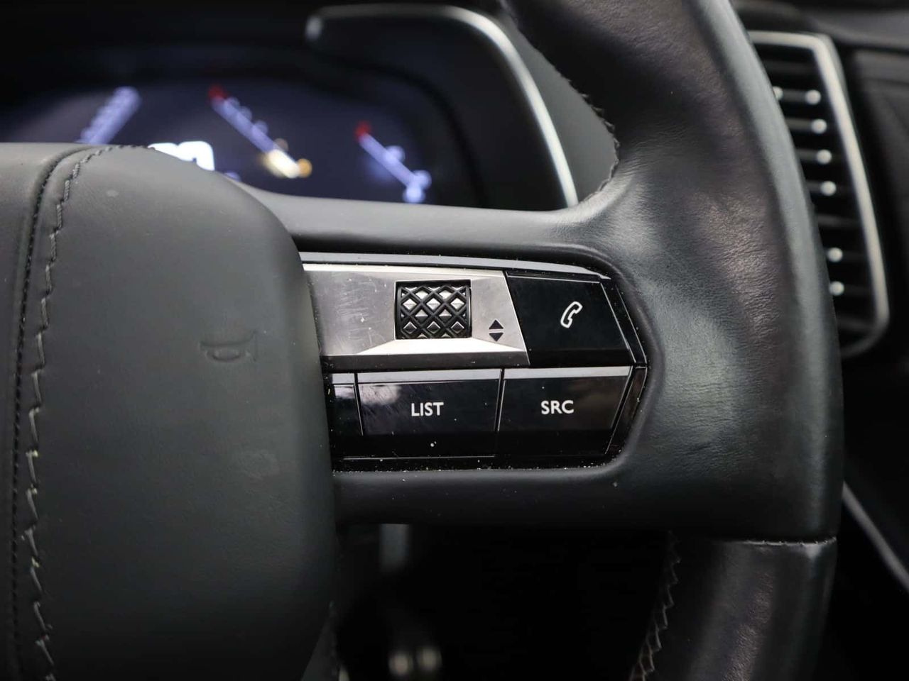 DS AUTOMOBILES DS 7 CROSSBACK 