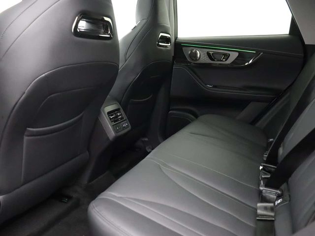OMODA E5