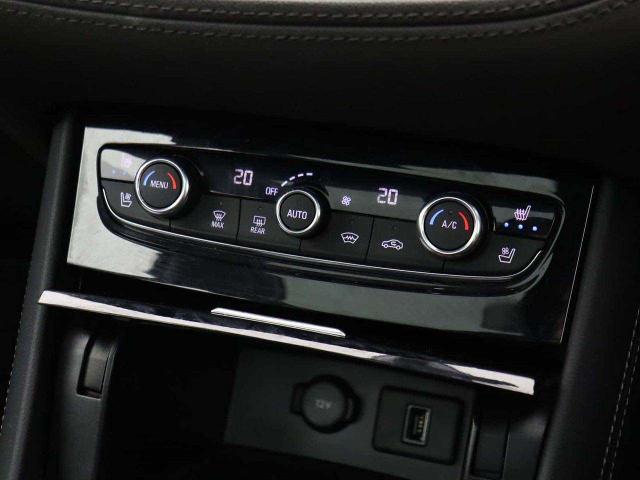 Vauxhall Grandland X 