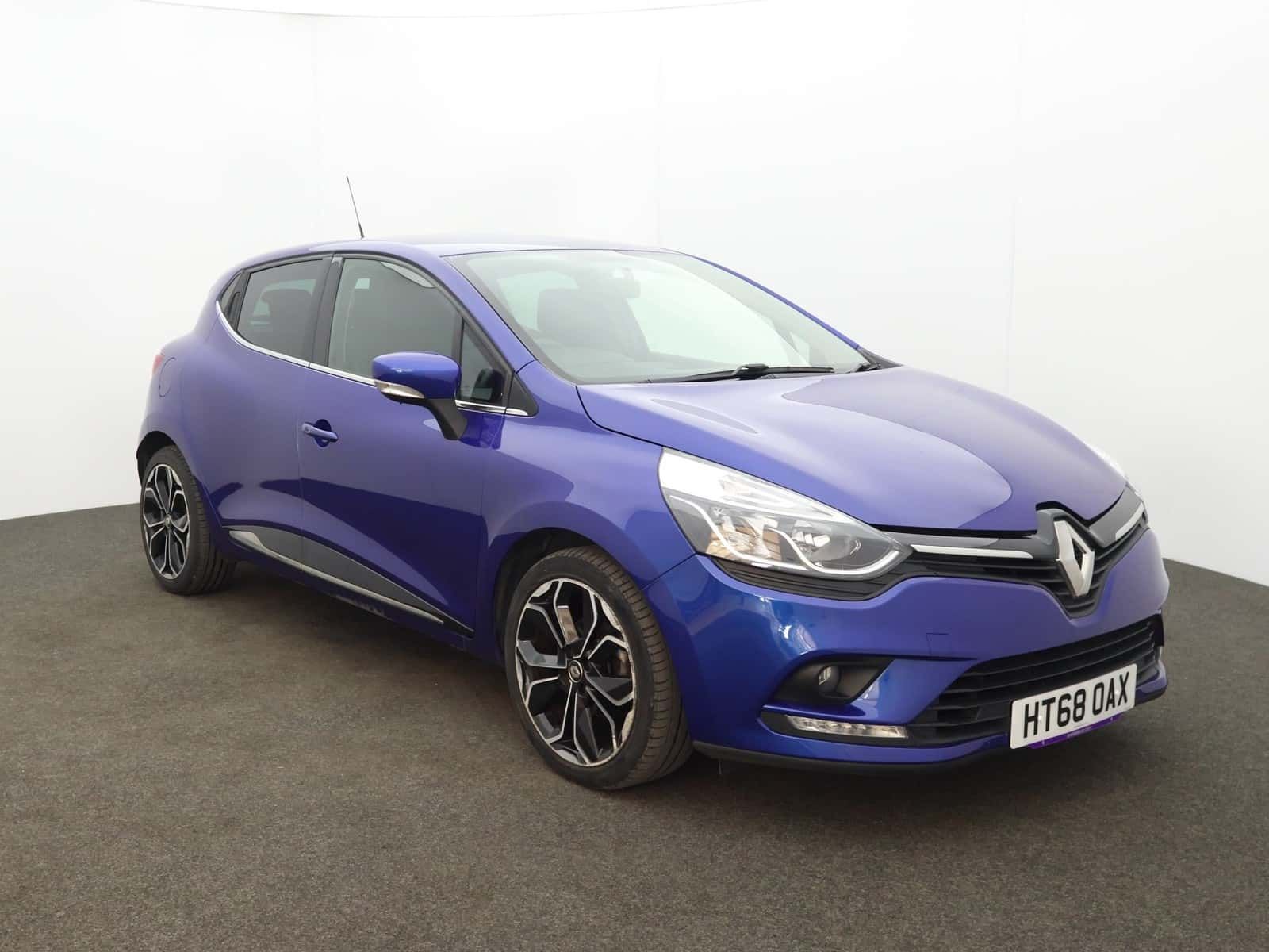 Renault Clio dealer public-web source image