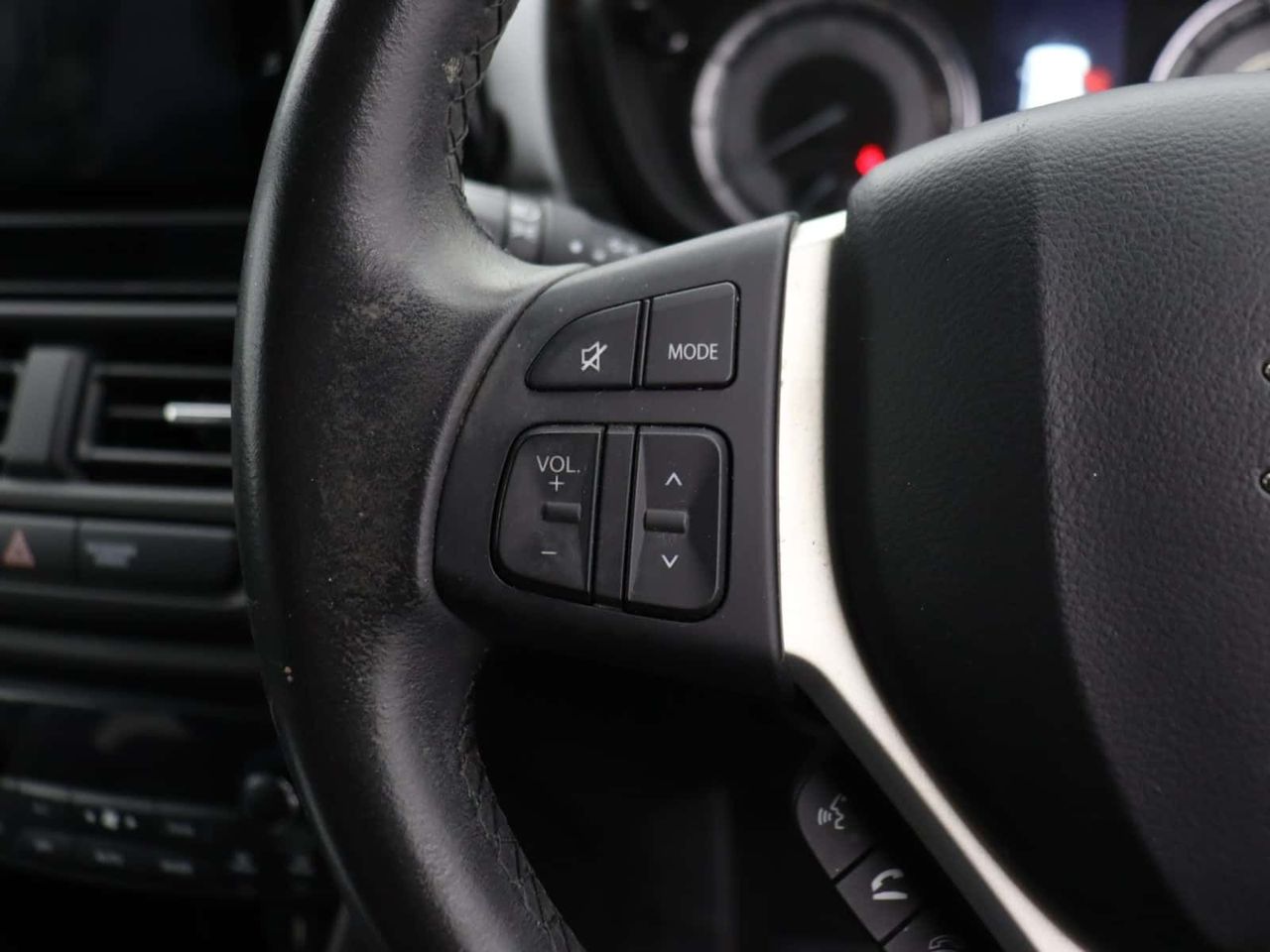Suzuki S-Cross
