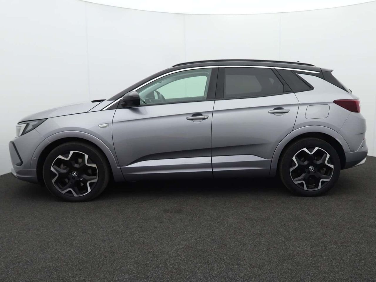 Vauxhall Grandland 