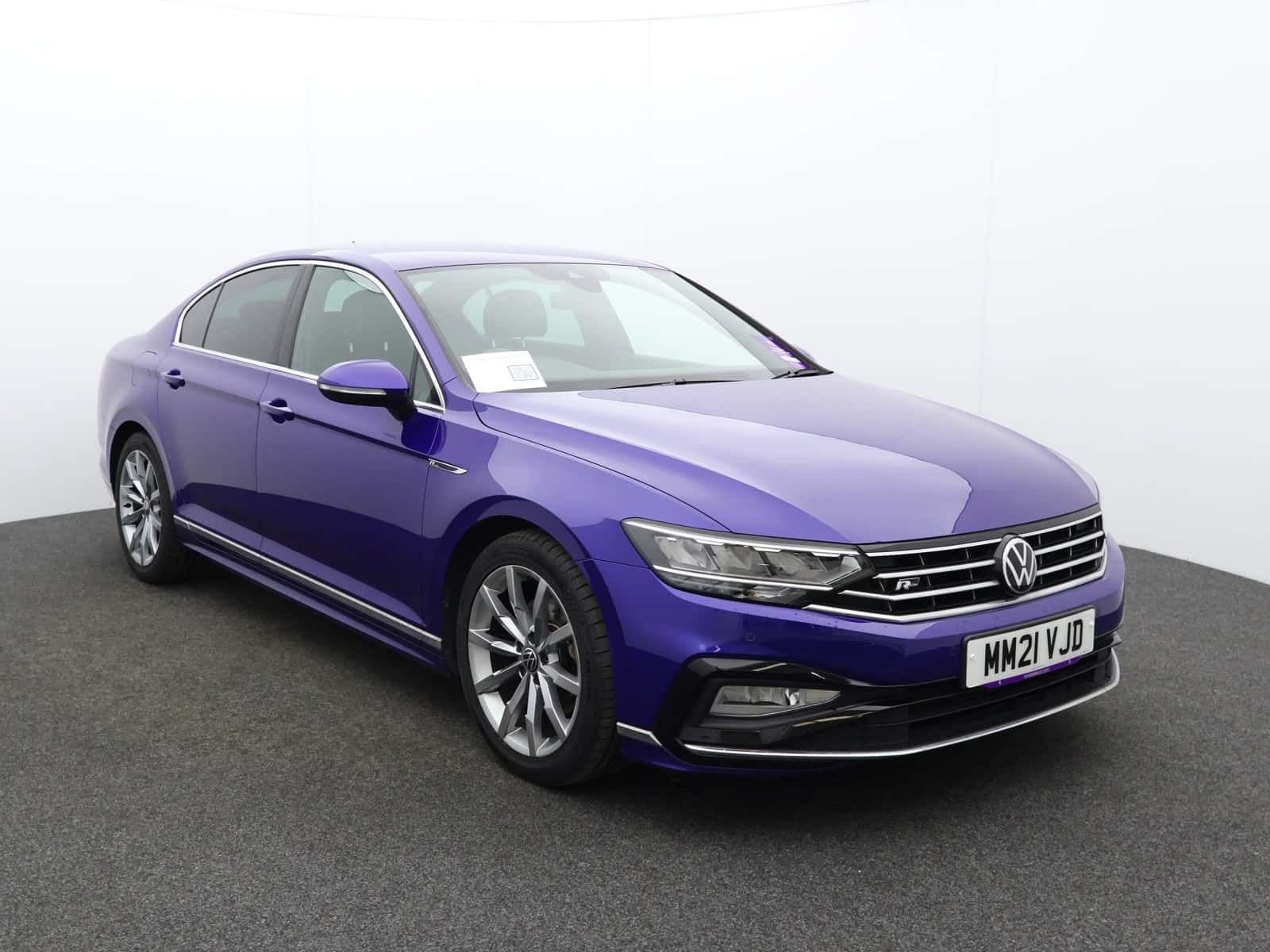 Volkswagen Passat listing photo