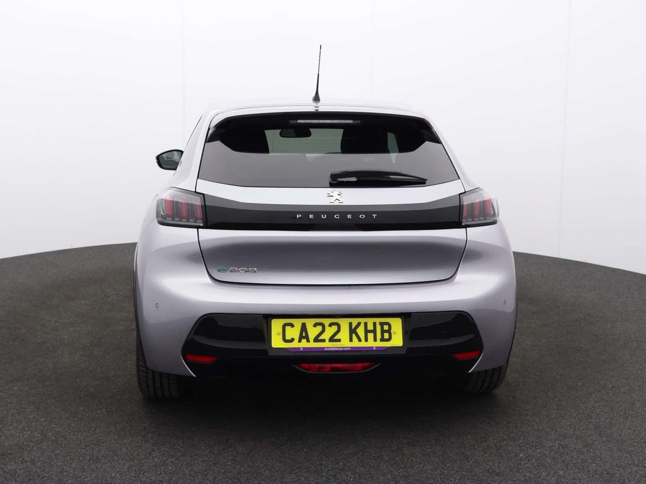 Peugeot E-208 