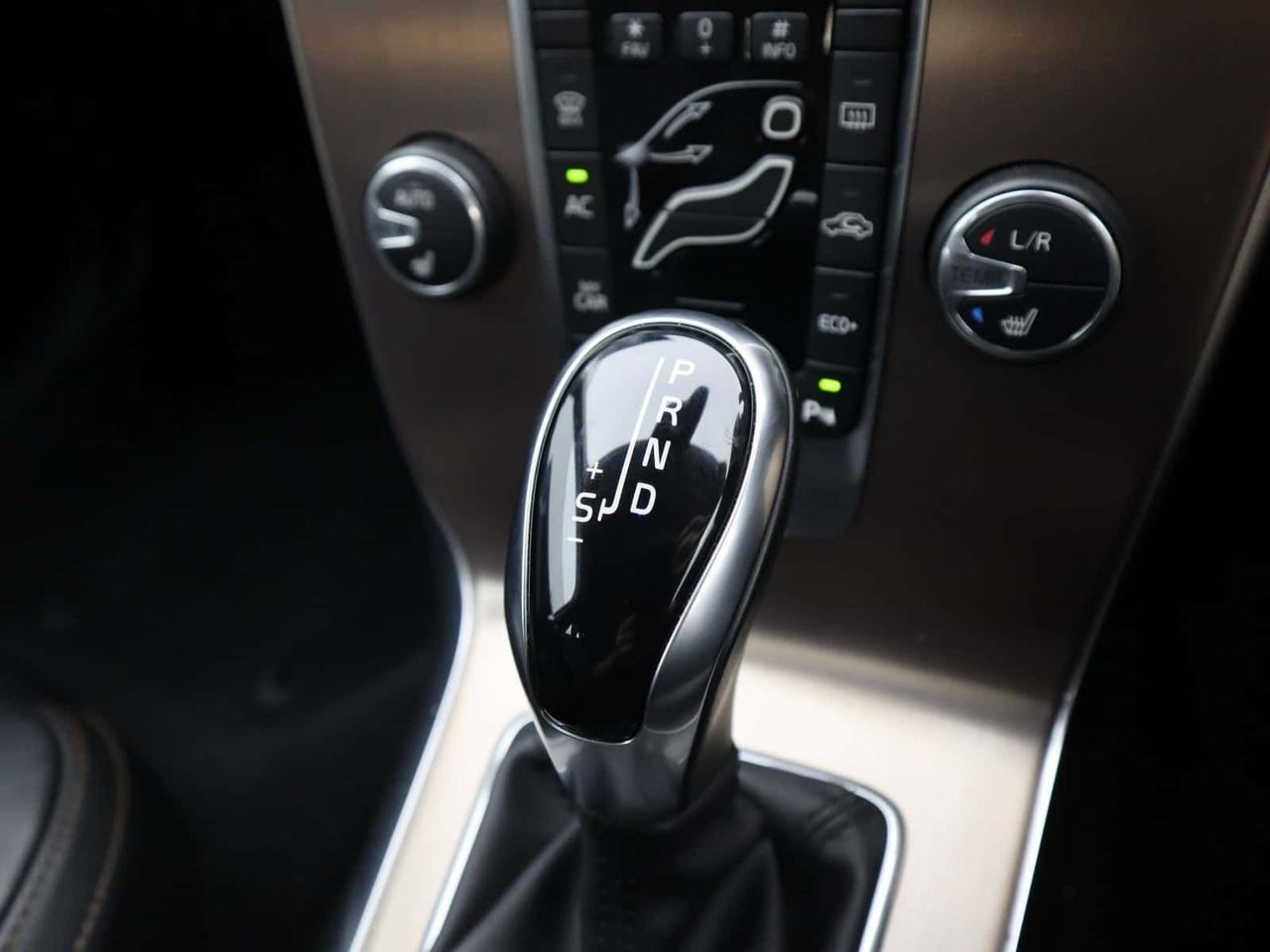 Volvo V40 Cross Country 