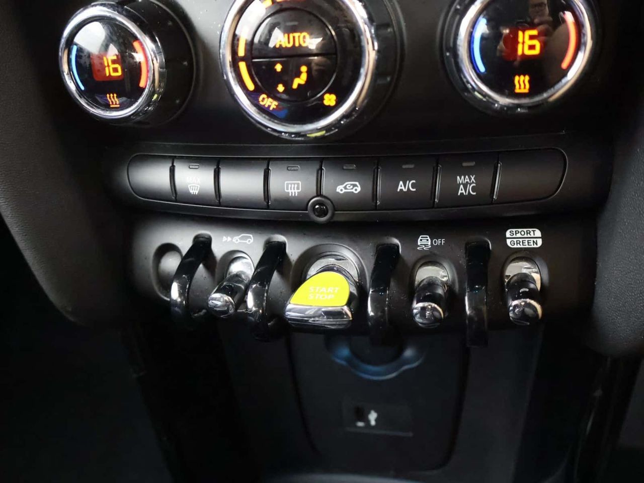 MINI Electric Hatch