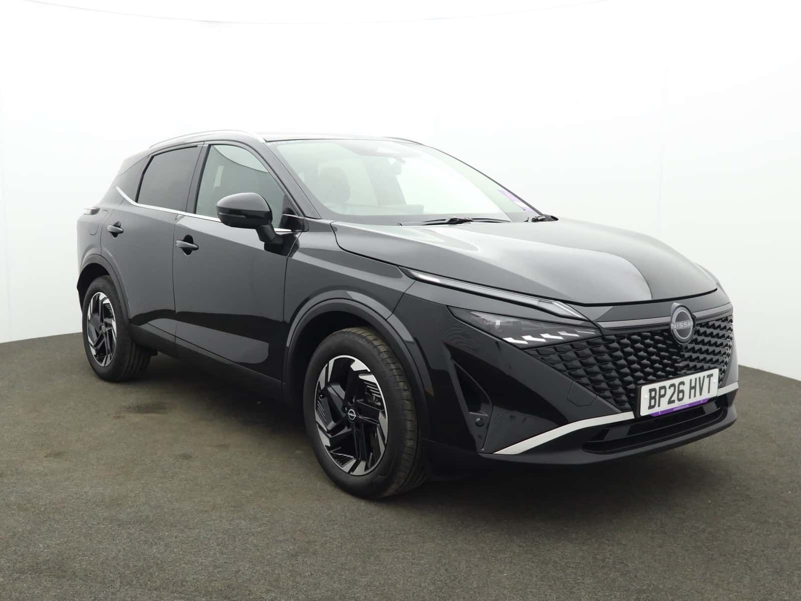 Nissan Qashqai listing photo