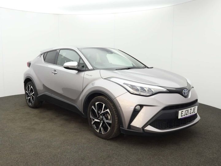 2021 TOYOTA C HR TOYOTA C HR 1.8 HYBRID DESIGN 5DR CVT AUTOMATIC PETROL HYBRID 30,795... photo