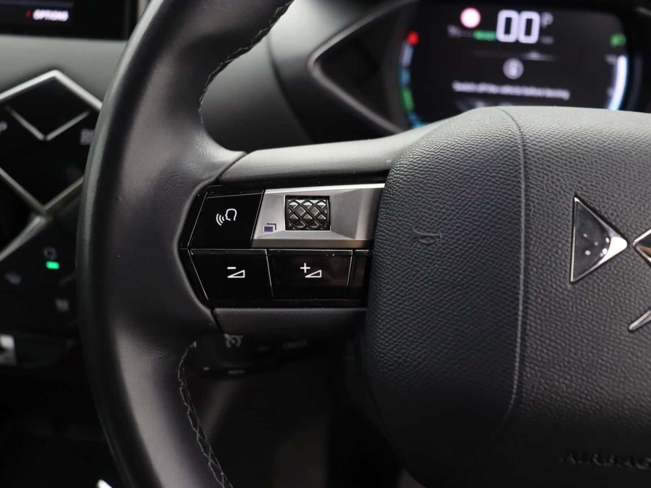 DS AUTOMOBILES DS 3 CROSSBACK 