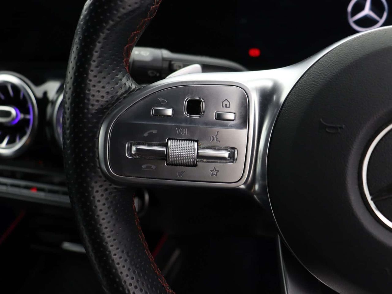 Mercedes-Benz B Class