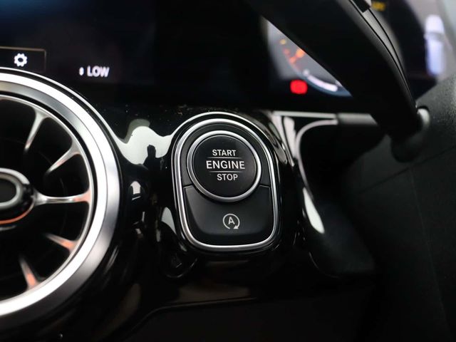 Mercedes-Benz B Class
