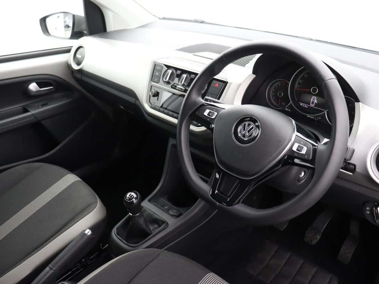 Volkswagen up! 