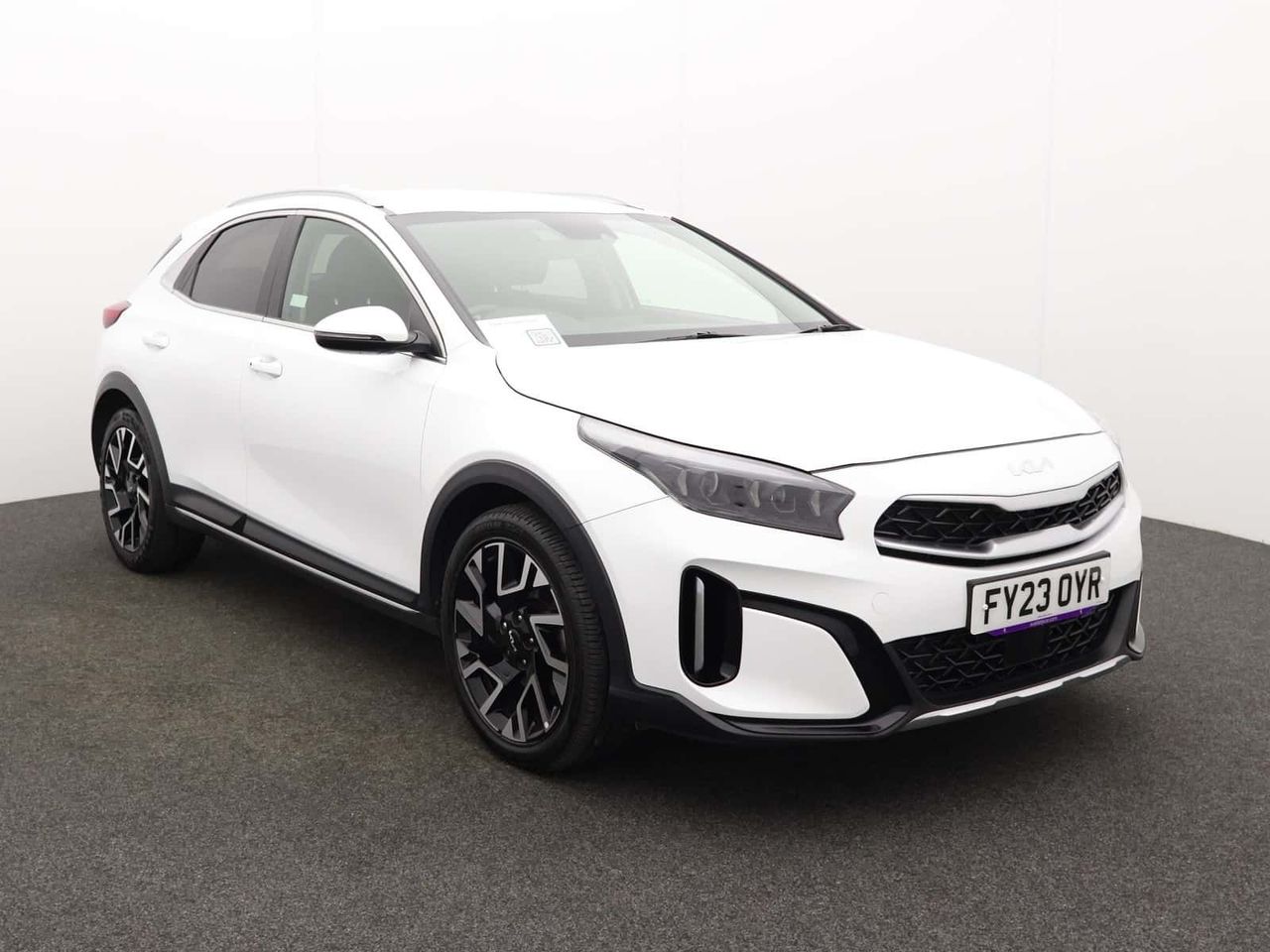 2023 KIA XCeed