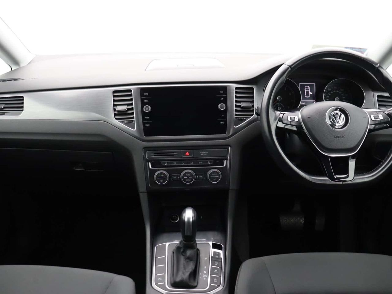 Volkswagen Golf SV 