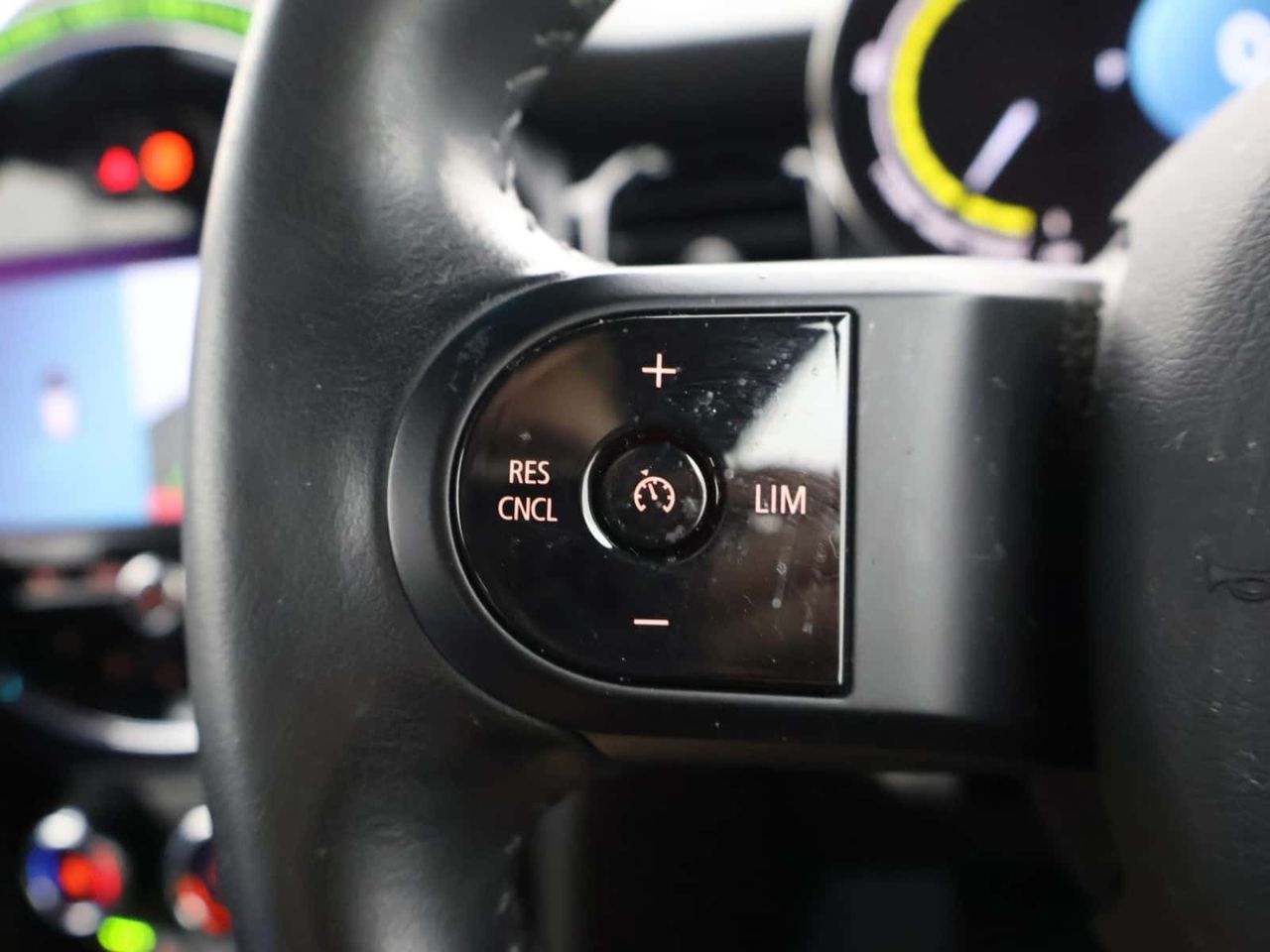 MINI Electric Hatch
