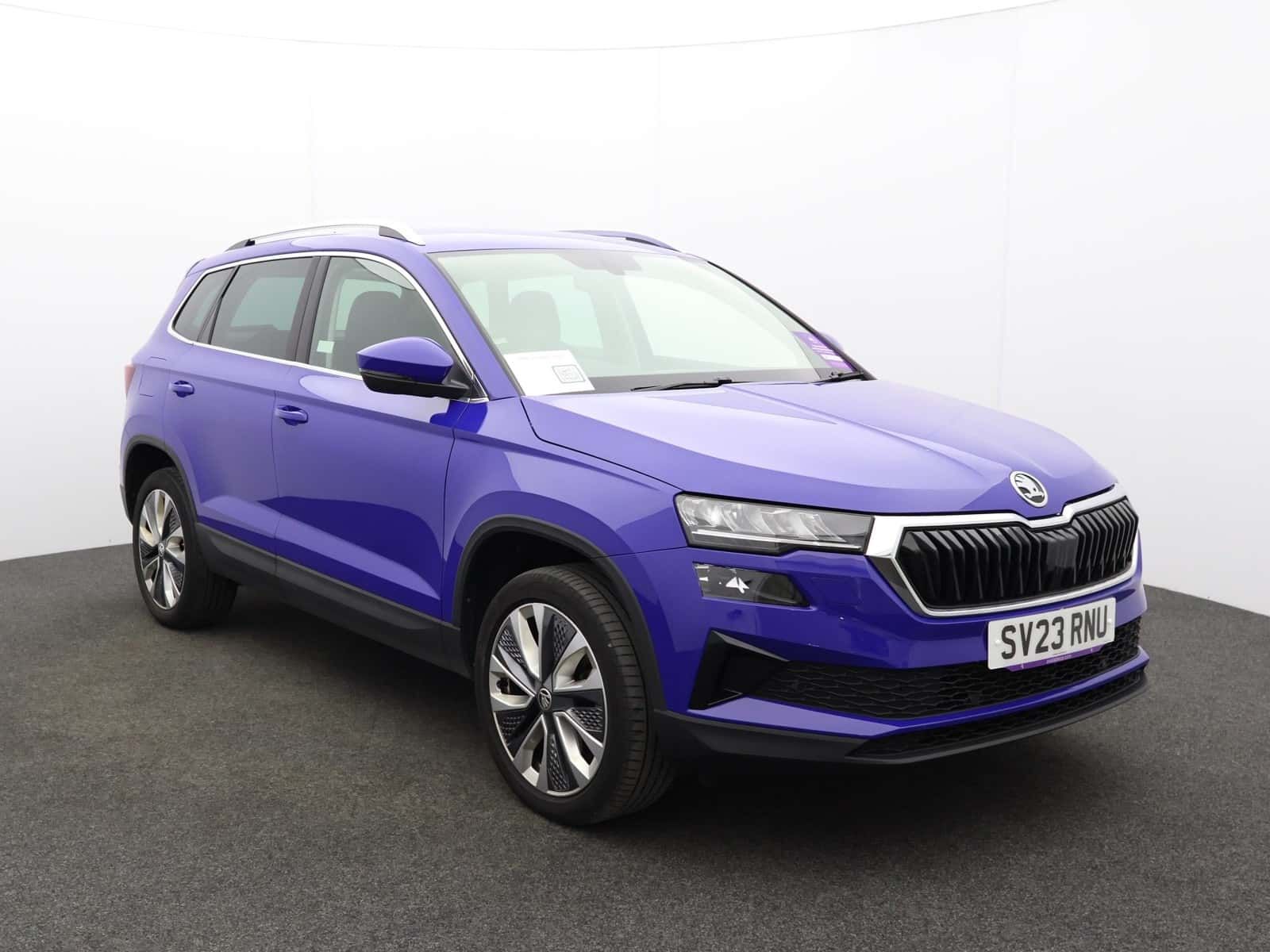 Skoda Karoq listing photo