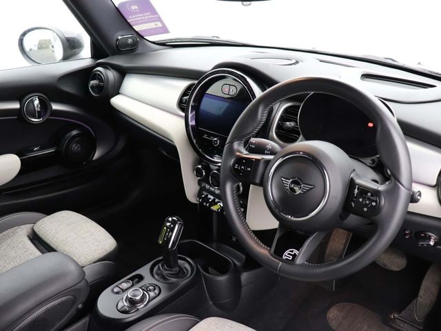 MINI Electric Hatch