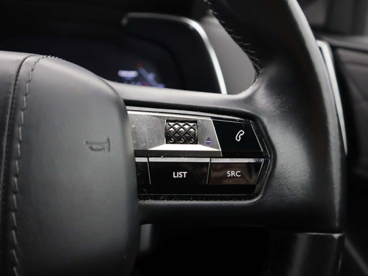 DS AUTOMOBILES DS 7 CROSSBACK