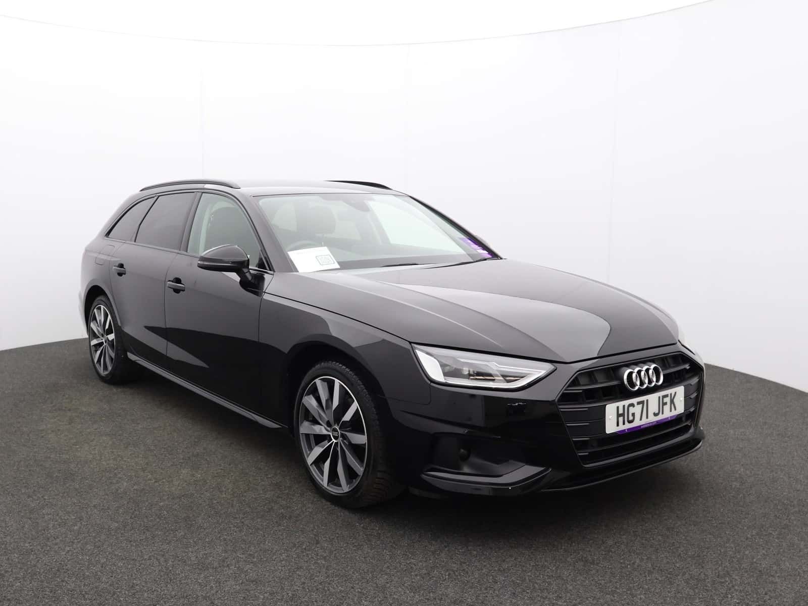 Audi A4 Avant listing photo