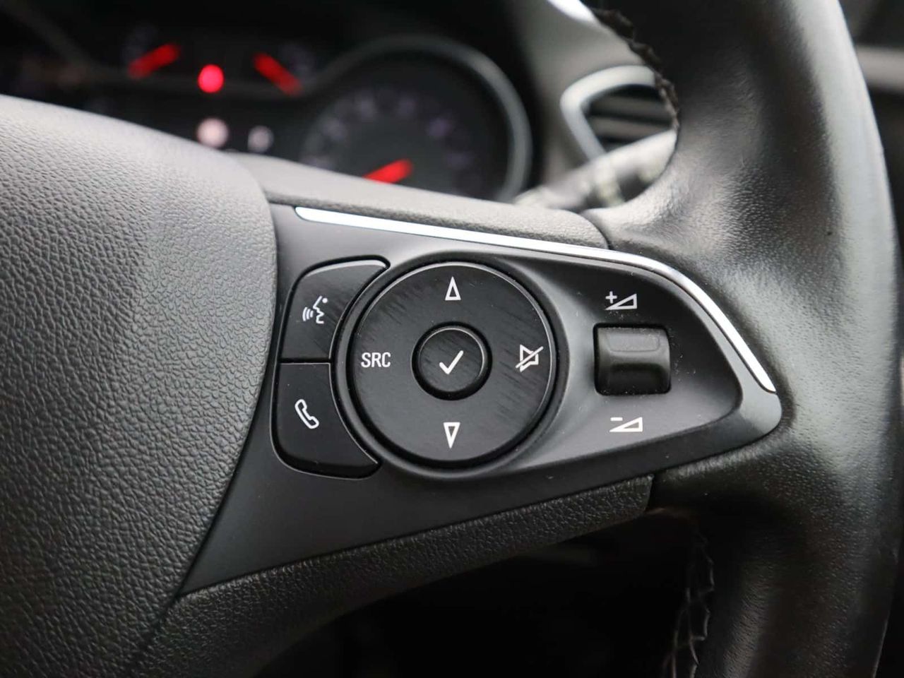 Vauxhall Grandland X 