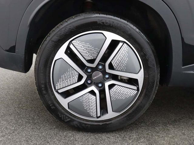 OMODA E5