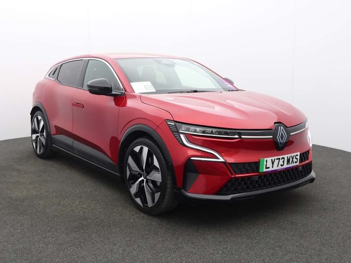 2024 RENAULT 2024 ONLY 17,799 PER MONTH 262.75 20 ALLOYS PARK ASSIST... photo