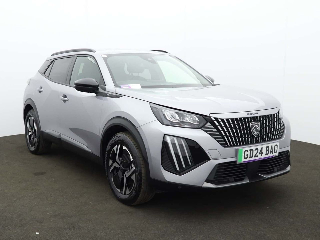 Peugeot E-2008 