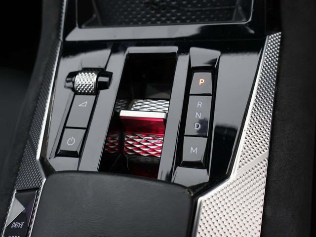 DS AUTOMOBILES DS 4